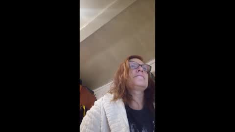 Snapshot of kissandvibe chatting on 26, 10, 2025 kissandvibe online show from 26, 10, 2025