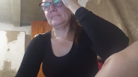 Snapshot of kissandvibe chatting on 28, 10, 2025 kissandvibe online show from 28, 10, 2025