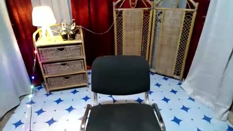 VICTORIA online show from 13, 2, 2026