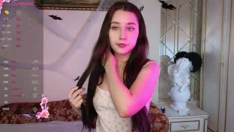 Hot Eva online show from 12, 11, 2025