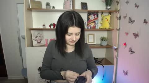 kissleoxx online show from 6, 4, 2026