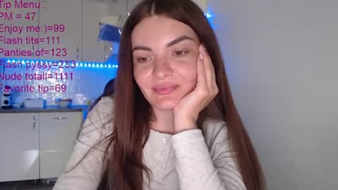 Snapshot of kitcatheaven4u chatting on 21, 6, 2026 Im Amaia Everyone Merry Christmas online show from 21, 6, 2026