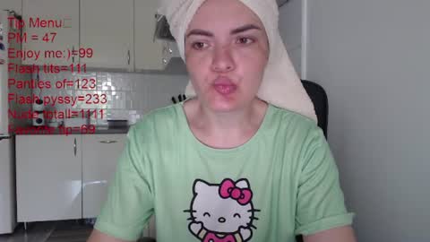 Snapshot of kitcatheaven4u chatting on 24, 6, 2026 Im Amaia Everyone Merry Christmas online show from 24, 6, 2026