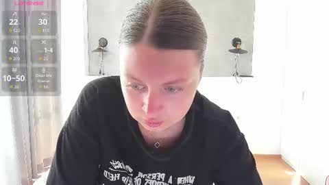 kitkatvel online show from 24, 6, 2026