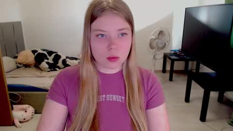 Jennyblonde and Emmabrunette online show from 7, 10, 2025
