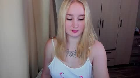 kitten_sun online show from 28, 3, 2026