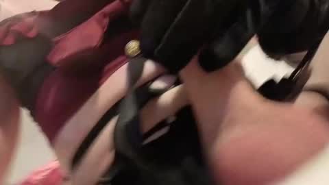 kittenbaguettefemboy online show from 1, 12, 2025