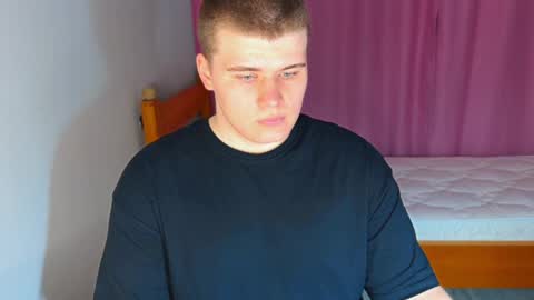 Snapshot of kittenmur chatting on 27, 4, 2026 Vlad online show from 27, 4, 2026