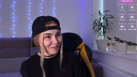Snapshot of kittie_bear chatting on 26, 6, 2026 Veronica online show from 26, 6, 2026