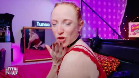 Kittie Purry online show from 10, 9, 2025