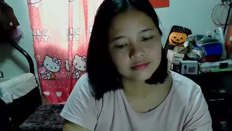 Snapshot of kittlyn chatting on 10, 9, 2025 kittlyn online show from 10, 9, 2025