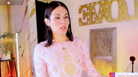 Snapshot of kitty__sexy_ chatting on 3, 10, 2025 dann online show from 3, 10, 2025