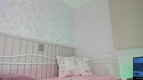 sophie online show from 16, 4, 2026