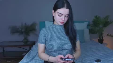 kitty_cut1ee_ online show from 2, 3, 2026