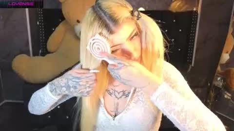 kitty_fox_b online show from 17, 2, 2026