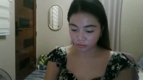 kitty_fussy online show from 23, 4, 2026