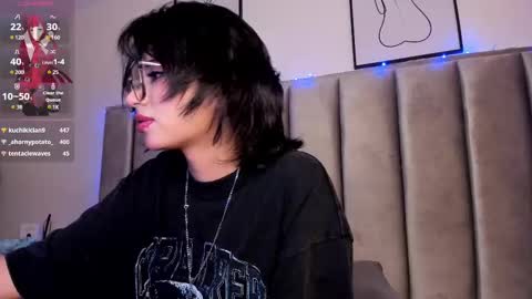 Camila online show from 11, 3, 2025