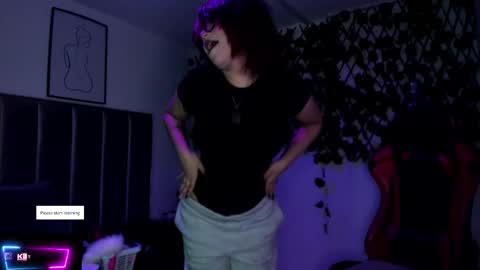 Camila online show from 17, 10, 2025