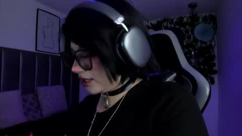 Snapshot of kitty_gang chatting on 27, 6, 2026 Camila online show from 27, 6, 2026
