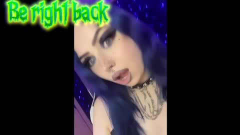 Snapshot of kitty_goth chatting on 18, 1, 2025 Hey Im Ellie if you like me and like my show give me a thumbs up hehe online show from 18, 1, 2025