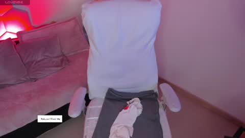 Snapshot of kitty_patitas_suavess chatting on 1, 7, 2026 Kitty online show from 1, 7, 2026