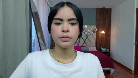 Snapshot of kitty_rousse01 chatting on 24, 6, 2026 online show from 24, 6, 2026
