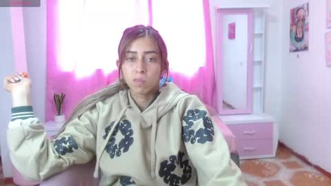 Snapshot of kitty_seducction chatting on 29, 7, 2026 Aleja online show from 29, 7, 2026