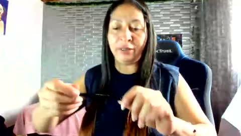 Snapshot of kitty_violet_ chatting on 22, 7, 2026 violet online show from 22, 7, 2026