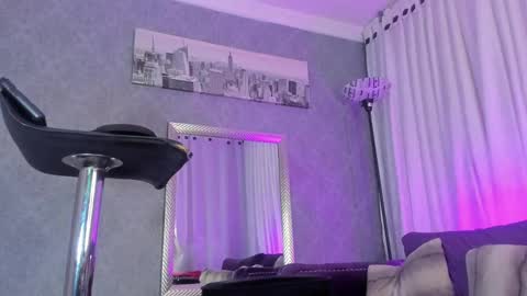 Kendall Saray   online show from 22, 2, 2025