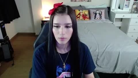 Isabel online show from 12, 6, 2026