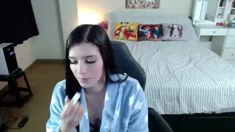 Snapshot of kittykat18x chatting on 11, 7, 2026 Isabel online show from 11, 7, 2026
