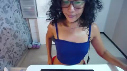 Snapshot of kittykatss chatting on 25, 6, 2026 Viktoria online show from 25, 6, 2026