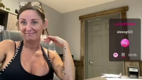 Snapshot of kittykattlove2 chatting on 26, 6, 2026 kittykattlove2 online show from 26, 6, 2026