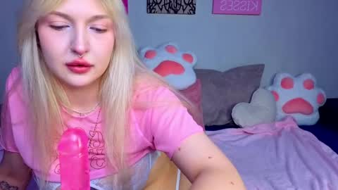 Snapshot of kittykendall chatting on 5, 5, 2026 kittykendall online show from 5, 5, 2026