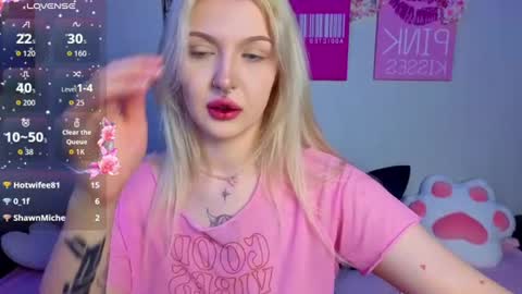 Snapshot of kittykendall chatting on 30, 7, 2026 kittykendall online show from 30, 7, 2026