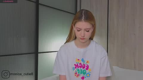 Monika online show from 24, 2, 2025