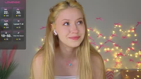 Monika online show from 19, 11, 2025