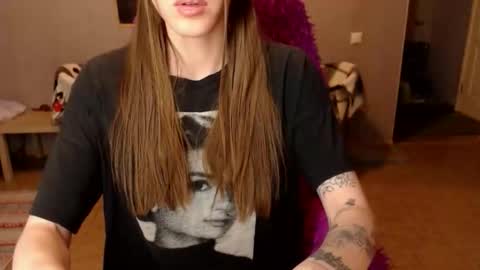 KittyloveMoon online show from 30, 3, 2026