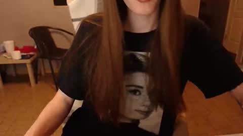 KittyloveMoon online show from 22, 4, 2026