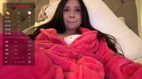 mia online show from 23, 10, 2025