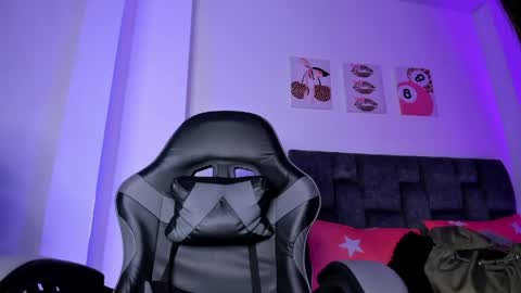 kitty online show from 20, 4, 2026