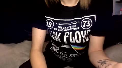 Kitty Sub online show from 22, 11, 2025