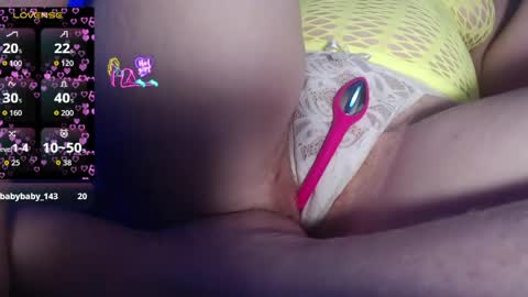 kittywhiteass online show from 21, 4, 2026