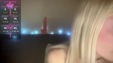 kittywithu online show from 12, 11, 2025