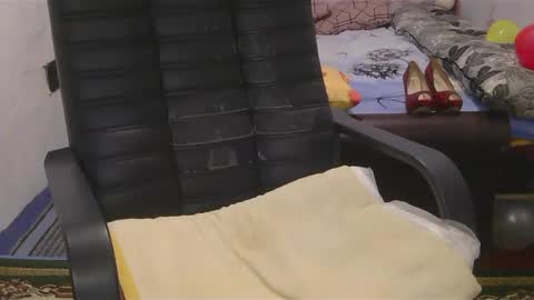 KittyyBeauty online show from 4, 3, 2025