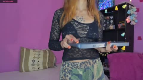 Snapshot of kittyzenn chatting on 7, 1, 2025 Kitty Zen online show from 7, 1, 2025