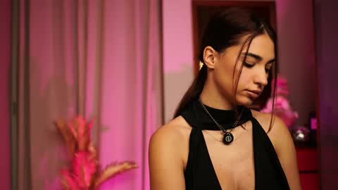 Erika online show from 11, 1, 2026