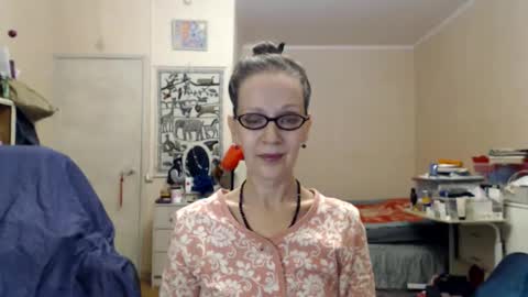 Snapshot of kiuminberry chatting on 11, 1, 2025 KiuminBerry online show from 11, 1, 2025