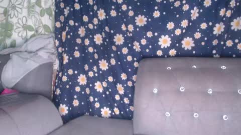 MARI -- ----   transmission forever today 10 pm time  colombia online show from 3, 3, 2025