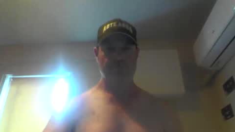 kiwiguy19773 online show from 25, 1, 2025